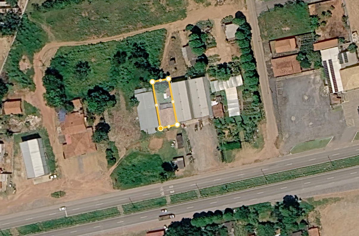 Terreno Comercial na GO-020 com Casa Construída | 360 m² em Bela Vista de Goiás