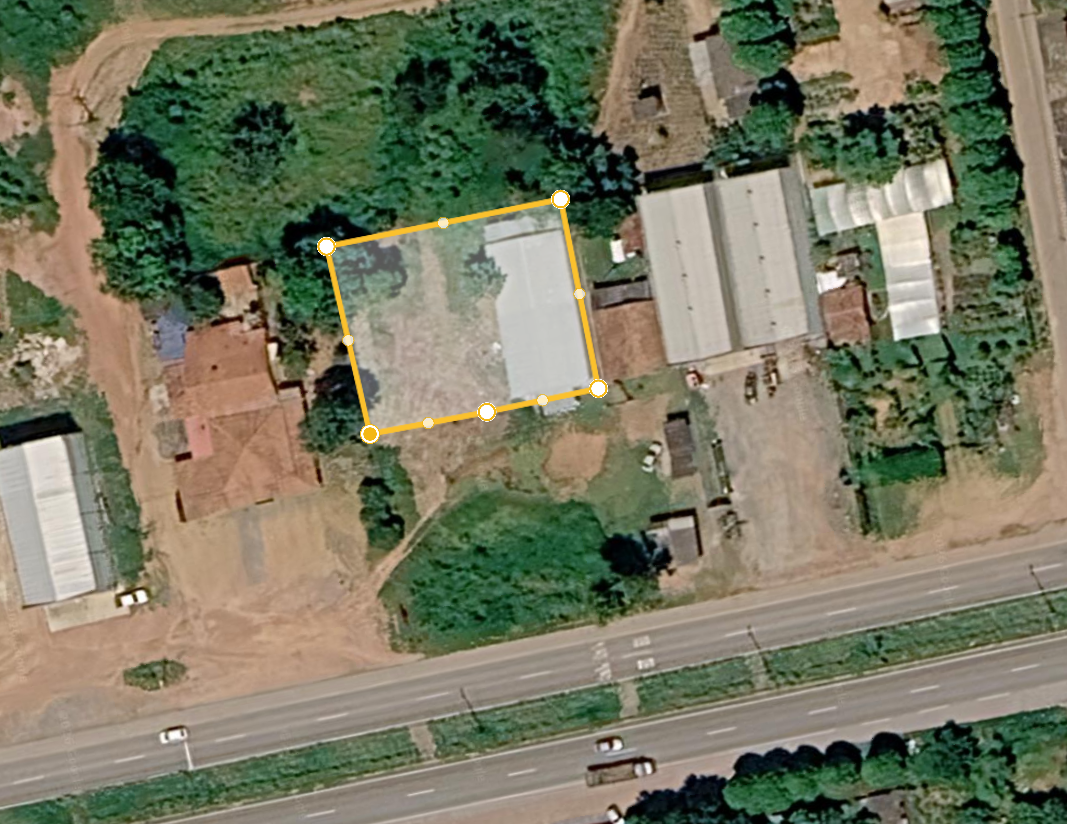 Galpão à Venda na GO-020 em Bela Vista de Goiás | 1.080 m² de Terreno